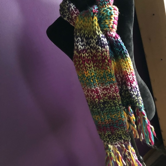 COPY - Multi color acrylic scarf - Picture 3 of 3